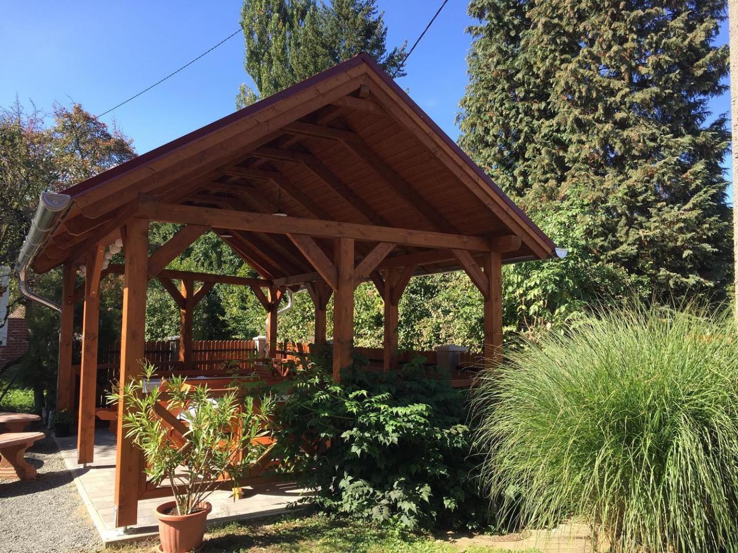 Hubertus Vendégház Parád Exterior foto
